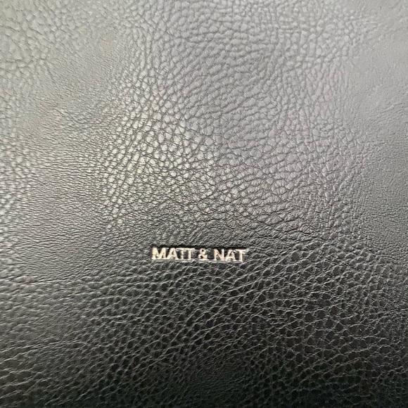 Matt and Nat Backpack - Picture 3 of 12